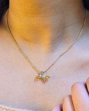 Bowlink Pendant Necklace