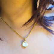 Anti-tarnish hypoallergenic gold-plated Whispering Pearl Necklace