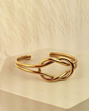 Infinity Knot Luxe Bracelet