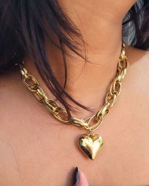 Chunky Heart Pendant Choker Necklace