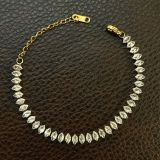 fashion bracelet, anti tarnish bracelet, waterproof bracelet, stainless steel jewellery, imitation bracelet, gold plated bracelet, daily wear bracelet, minimalist bracelet, statement jewellery, officewear jewellery