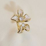 fashion rings, gold plated rings, anti tarnish rings, waterproof rings, stainless steel rings, imitation rings, daily wear jewellery, hypoallergenic jewellery, minimalist rings, statement rings, designer imitation jewellery