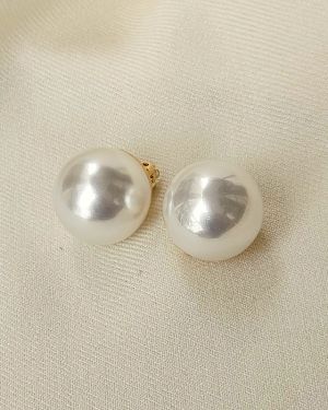 Pearl Stud Earings