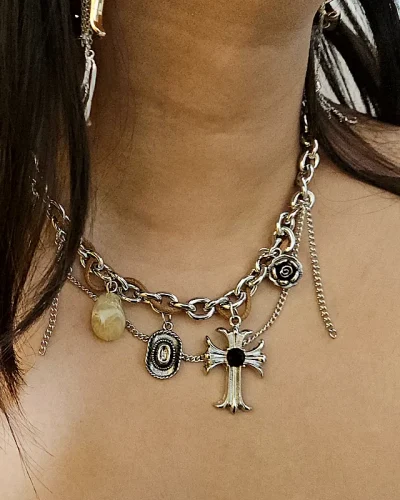 The Rebel Cross Chain
