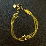 fashion bracelet, anti tarnish bracelet, waterproof bracelet, stainless steel jewellery, imitation bracelet, gold plated bracelet, daily wear bracelet, minimalist bracelet, statement jewellery, officewear jewellery