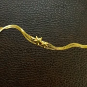 fashion bracelet, anti tarnish bracelet, waterproof bracelet, stainless steel jewellery, imitation bracelet, gold plated bracelet, daily wear bracelet, minimalist bracelet, statement jewellery, officewear jewellery