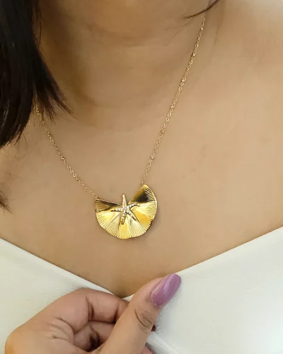 Starfish Gold Necklace