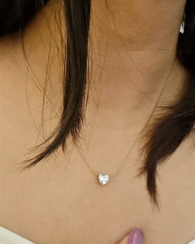 Elegant Zircon Heart Necklace