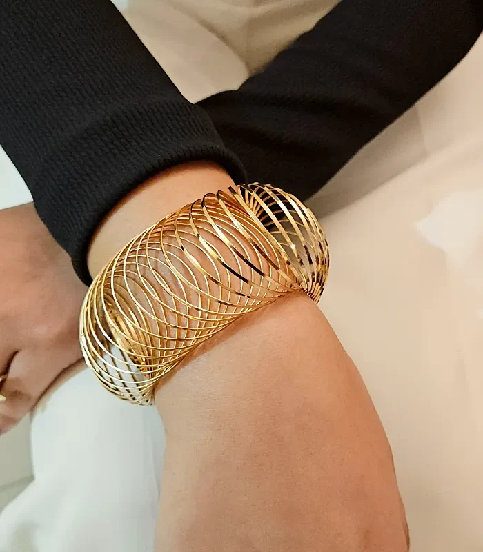 Evora Spiral Bracelet