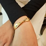 wave bracelet for women, Gold wave bracelet, Minimal gold bracelet for women, AMOHABOLD wave bracelet, Fluid design gold bracelet, Anti tarnish gold bracelet, Everyday gold bracelet, Office wear bracelet for women, Modern gold bracelet, Elegant wave jewellery
