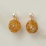 Elara pearl cage stud earrings, Gold pearl stud earrings for women, Pearl caged earrings AMOHABOLD, Minimal pearl stud earrings, Gold plated pearl earrings India, Elegant pearl earrings for office wear, Modern pearl stud jewellery, Lightweight pearl earrings, Anti tarnish pearl stud earrings, Everyday pearl earrings